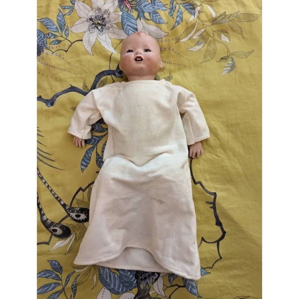 German porcelain doll antique cloth body euc